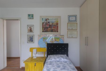 Casa para alugar com 350m², 6 quartos e 4 vagas Casa para alugar com 350m², 6 quartos e 4 vagasQuarto 4