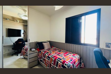 Quarto de apartamento à venda com 3 quartos, 92m² em Vila Joao Jorge, Campinas