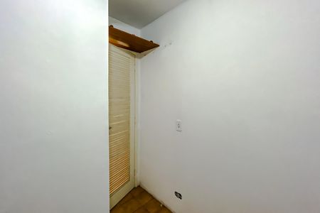 Apartamento para alugar com 81m², 3 quartos e 2 vagasQuarto de Serviço