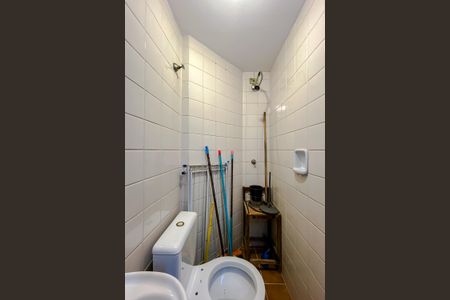 Apartamento para alugar com 81m², 3 quartos e 2 vagasBanheiro de serviço