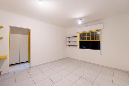 Apartamento para alugar com 38m², 1 quarto e sem vaga Apartamento para alugar com 38m², 1 quarto e sem vagaStudio