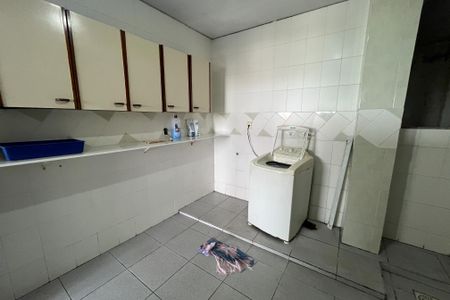 Casa para alugar com 391m², 4 quartos e 3 vagasÁrea de Serviço