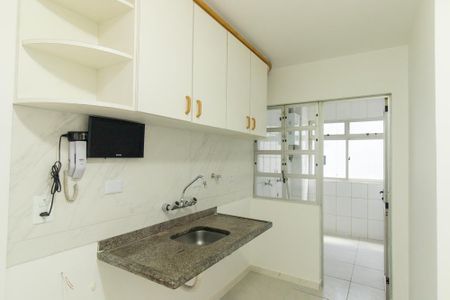 Apartamento à venda com 93m², 3 quartos e 2 vagas Apartamento à venda com 93m², 3 quartos e 2 vagasCozinha