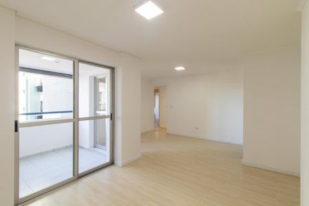 Sala de apartamento para alugar com 3 quartos, 93m² em Água Verde, Curitiba