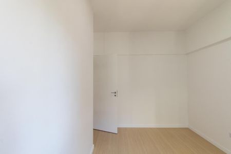 Apartamento à venda com 93m², 3 quartos e 2 vagas Apartamento à venda com 93m², 3 quartos e 2 vagasQuarto 1