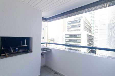 Apartamento à venda com 93m², 3 quartos e 2 vagas Apartamento à venda com 93m², 3 quartos e 2 vagasVaranda gourmet