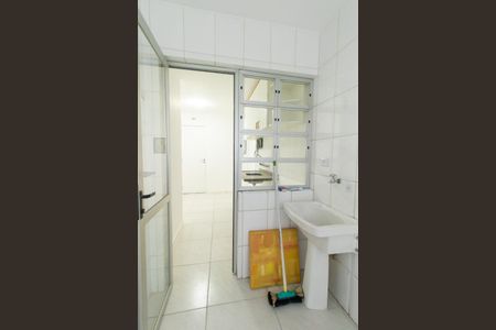 Apartamento à venda com 93m², 3 quartos e 2 vagas Apartamento à venda com 93m², 3 quartos e 2 vagasÁrea de Serviço