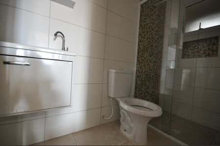 Banheiro de apartamento para alugar com 1 quarto, 45m² em Vila Maria Alta, São Paulo