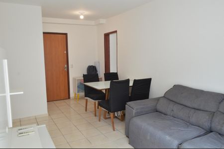 Apartamento à venda com 100m², 2 quartos e 1 vaga Apartamento à venda com 100m², 2 quartos e 1 vagaSala