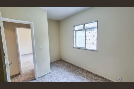 Casa para alugar com 60m², 2 quartos e 2 vagasQuarto 1