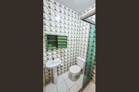 Casa para alugar com 60m², 2 quartos e 2 vagasBanheiro