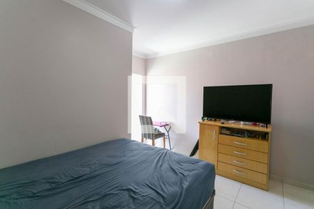 Casa para alugar com 92m², 3 quartos e 2 vagasSuíte