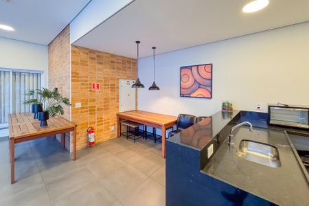 Apartamento para alugar com 37m², 2 quartos e sem vagaÁrea comum