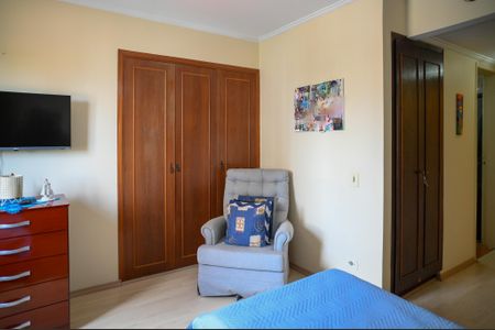 Apartamento à venda com 232m², 3 quartos e 2 vagasSuíte 2