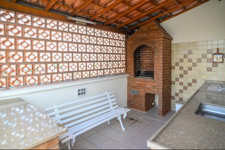 Apartamento à venda com 232m², 3 quartos e 2 vagasChurrasqueira