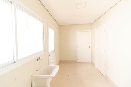 Casa de condomínio à venda com 1076m², 7 quartos e 5 vagasÁrea de Serviço