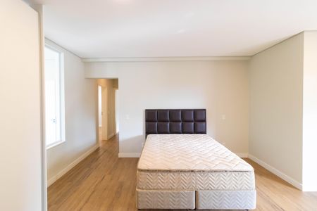 Casa de condomínio à venda com 1076m², 7 quartos e 5 vagasSuíte 05