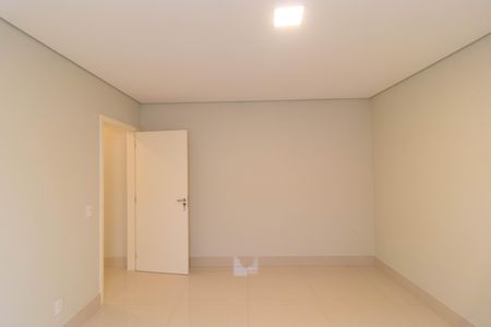 Casa de condomínio à venda com 1076m², 7 quartos e 5 vagasSuíte 01