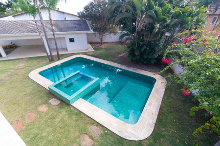 Casa de condomínio à venda com 1076m², 7 quartos e 5 vagasQuintal