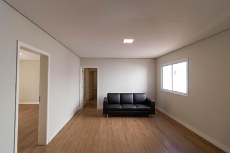 Casa de condomínio à venda com 1076m², 7 quartos e 5 vagasSala íntima