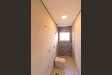 Casa de condomínio à venda com 1076m², 7 quartos e 5 vagasBanheiro da Suíte da Edícula