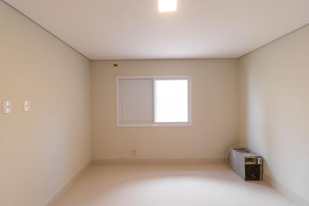 Casa de condomínio à venda com 1076m², 7 quartos e 5 vagasSuíte 01