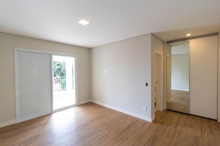 Casa de condomínio à venda com 1076m², 7 quartos e 5 vagasSuíte 02