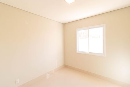 Casa de condomínio à venda com 1076m², 7 quartos e 5 vagasQuarto