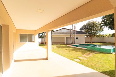 Casa de condomínio à venda com 1076m², 7 quartos e 5 vagasVaranda
