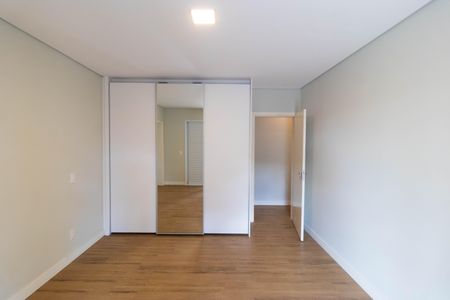 Casa de condomínio à venda com 1076m², 7 quartos e 5 vagasSuíte 04