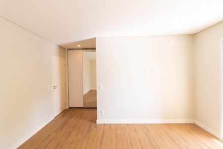 Casa de condomínio à venda com 1076m², 7 quartos e 5 vagasSuíte 03