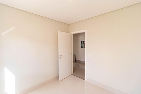 Casa de condomínio à venda com 1076m², 7 quartos e 5 vagasQuarto