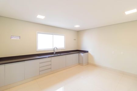 Casa de condomínio à venda com 1076m², 7 quartos e 5 vagasCozinha