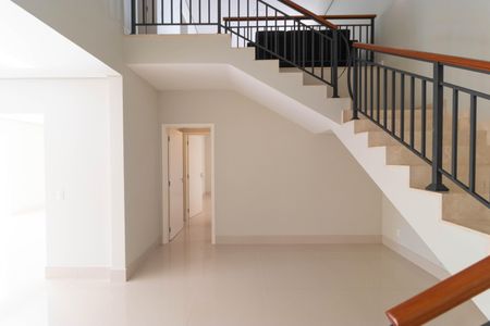 Casa de condomínio à venda com 1076m², 7 quartos e 5 vagasHall de entrada