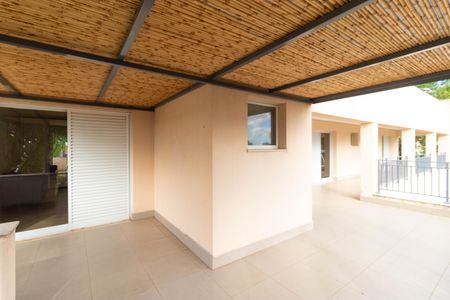 Casa de condomínio à venda com 1076m², 7 quartos e 5 vagasSacada das Suíte 02,03,04 e 05