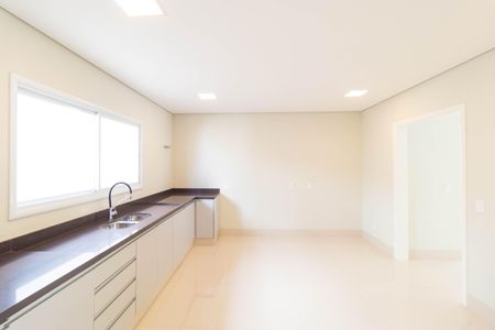 Casa de condomínio à venda com 1076m², 7 quartos e 5 vagasCozinha