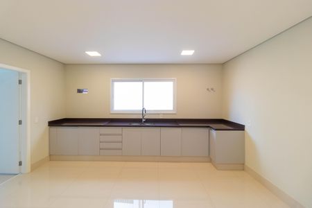 Casa de condomínio à venda com 1076m², 7 quartos e 5 vagasCozinha