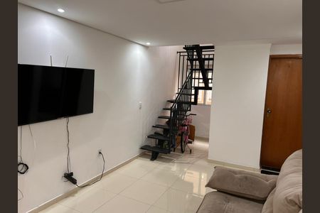 Casa de condomínio para alugar com 96m², 2 quartos e 1 vaga Casa de condomínio para alugar com 96m², 2 quartos e 1 vagaSala