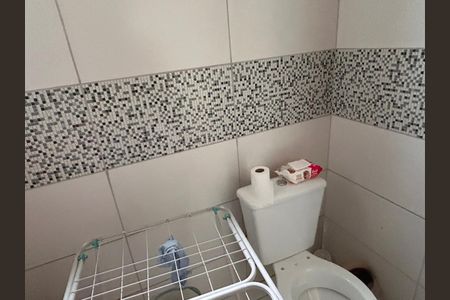 Casa de condomínio para alugar com 96m², 2 quartos e 1 vaga Casa de condomínio para alugar com 96m², 2 quartos e 1 vagaBanheiro 2