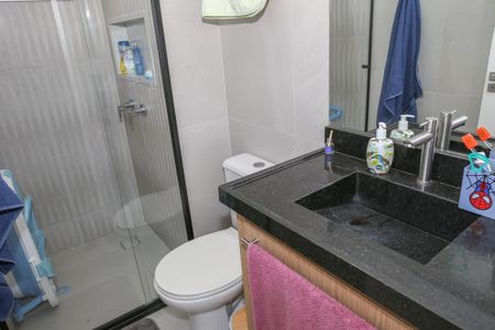 Apartamento à venda com 61m², 2 quartos e 1 vagaBanheiro Social