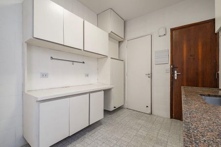 Cozinha de apartamento para alugar com 3 quartos, 100m² em Pinheiros, São Paulo