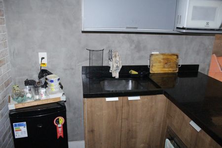 Sala/cozinha de kitnet/studio à venda com 1 quarto, 30m² em República, São Paulo