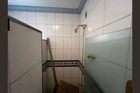 Casa para alugar com 216m², 4 quartos e 2 vagas Casa para alugar com 216m², 4 quartos e 2 vagasBanheiro