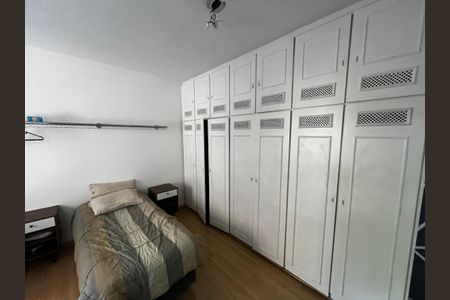 Casa para alugar com 216m², 4 quartos e 2 vagas Casa para alugar com 216m², 4 quartos e 2 vagasSuíte 1