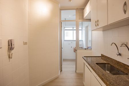 Apartamento à venda com 56m², 2 quartos e 1 vagaCozinha