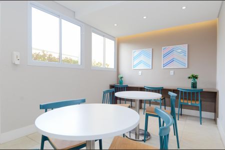 Apartamento para alugar com 55m², 2 quartos e 1 vagaÁrea comum