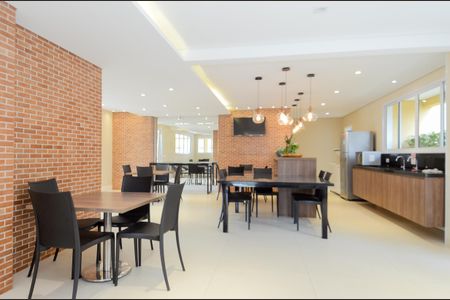 Apartamento para alugar com 55m², 2 quartos e 1 vagaÁrea comum - Salão de festas