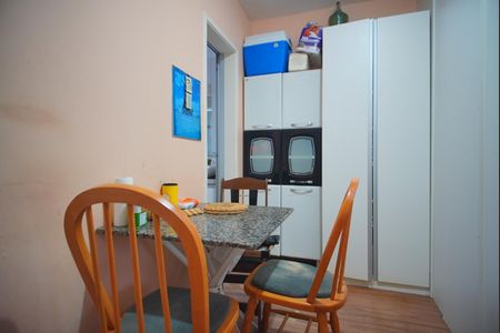 Sala de kitnet/studio para alugar com 1 quarto, 38m² em Petrópolis, Porto Alegre