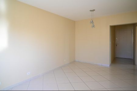 Sala de apartamento para alugar com 2 quartos, 75m² em Jardim Celeste, São Paulo