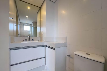 Apartamento à venda com 63m², 1 quarto e 2 vagasBanheiro social
